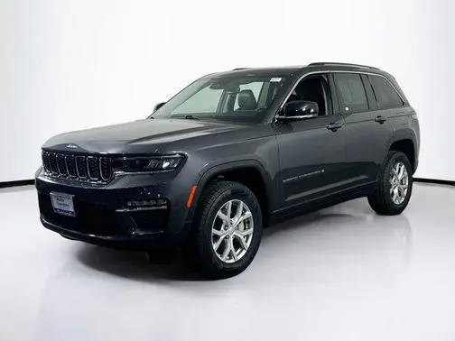 2022 Jeep Grand Cherokee Limited 4WD photo