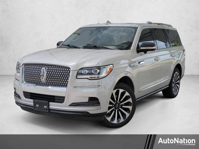 2022 Lincoln Navigator Reserve 4WD photo