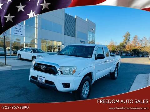 2015 Toyota Tacoma  4WD photo