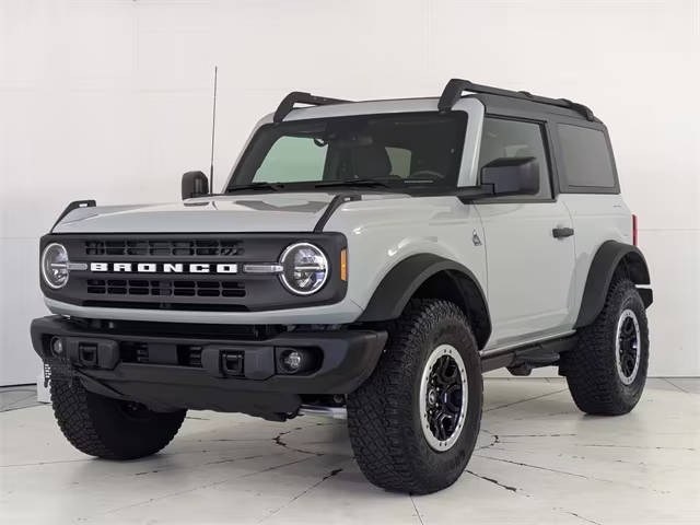 2022 Ford Bronco 2 Door Black Diamond 4WD photo