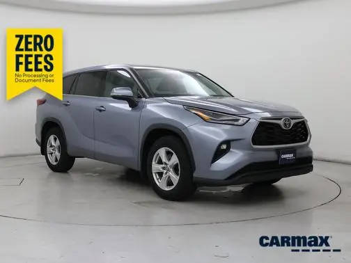 2022 Toyota Highlander LE AWD photo