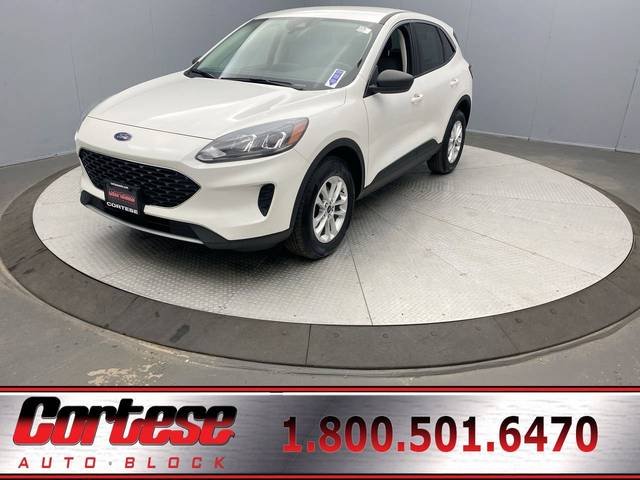 2022 Ford Escape SE AWD photo