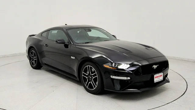 2022 Ford Mustang GT Premium RWD photo