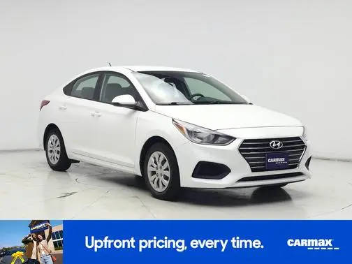 2022 Hyundai Accent SE FWD photo