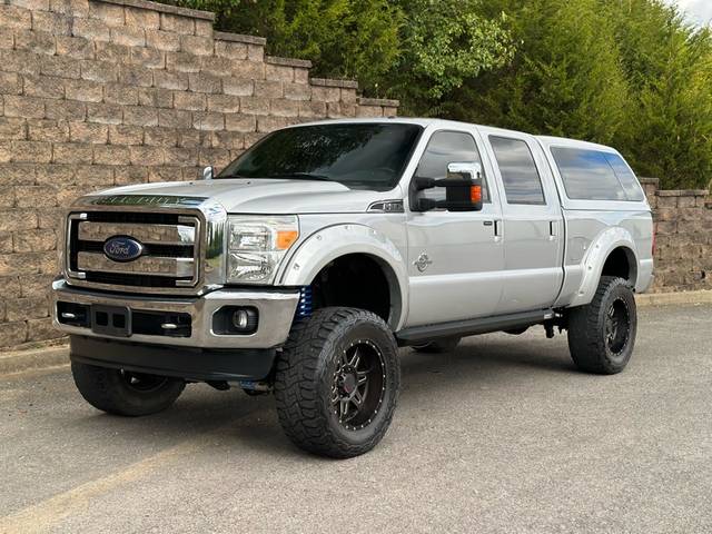 2015 Ford F-250 Super Duty Lariat 4WD photo