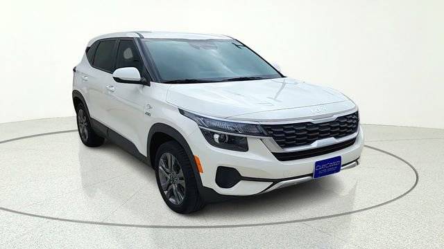 2023 Kia Seltos LX AWD photo