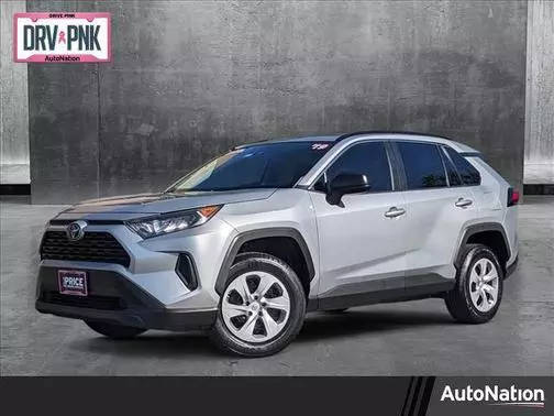 2019 Toyota RAV4 LE AWD photo