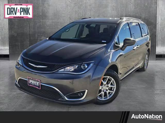 2020 Chrysler Pacifica Minivan Touring L FWD photo