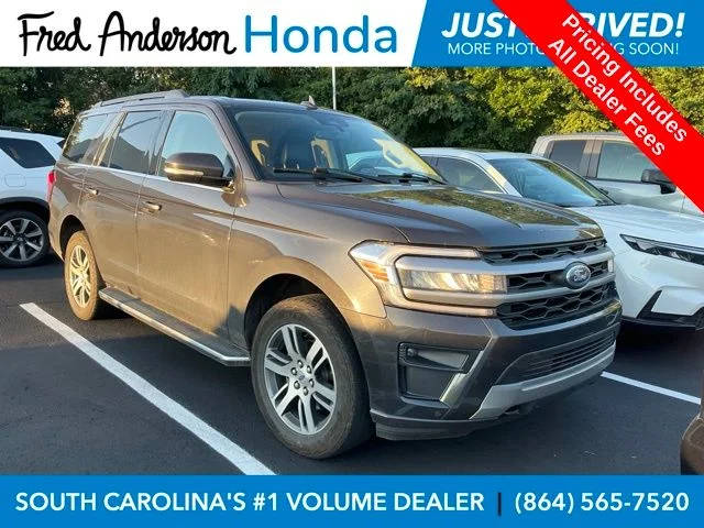2022 Ford Expedition XLT 4WD photo