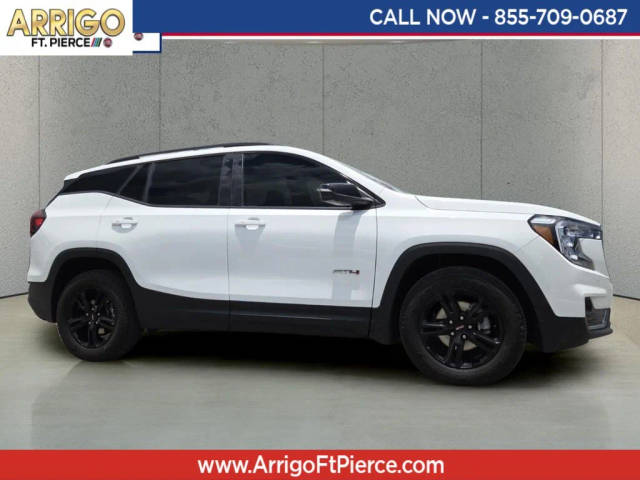 2022 GMC Terrain AT4 AWD photo