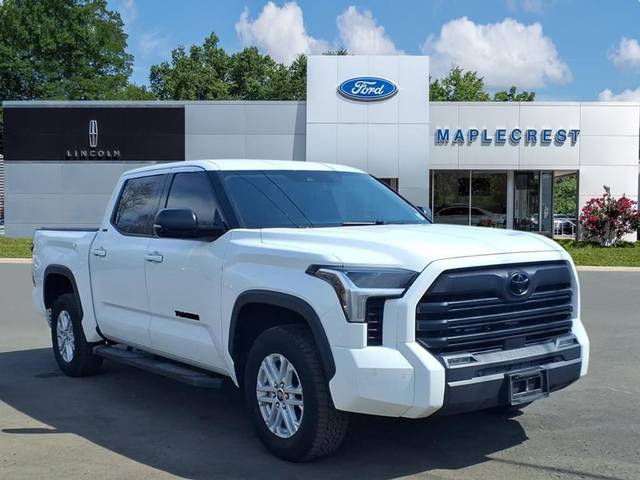 2022 Toyota Tundra SR5 4WD photo