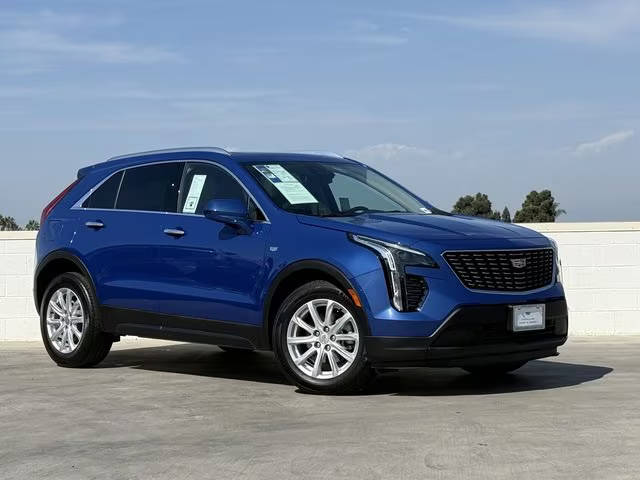 2023 Cadillac XT4 AWD Luxury AWD photo