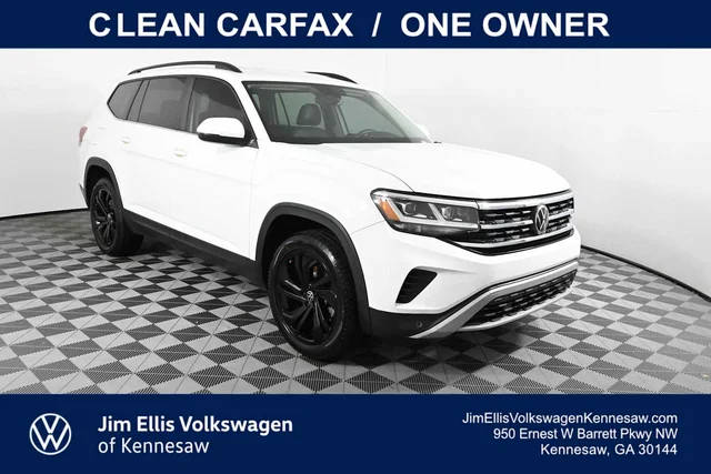 2023 Volkswagen Atlas 3.6L V6 SE w/Technology FWD photo
