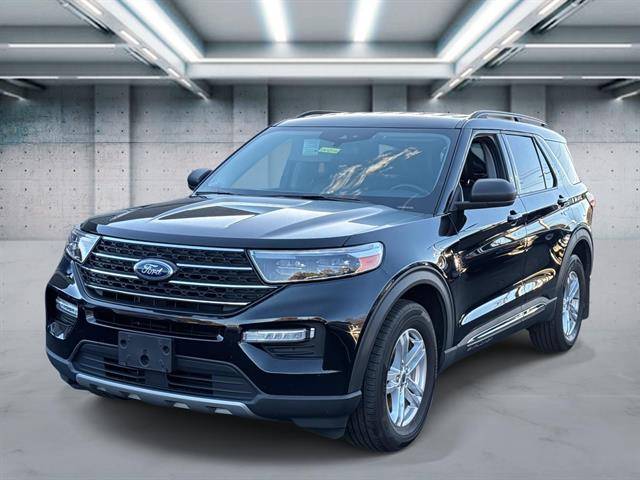 2022 Ford Explorer XLT 4WD photo