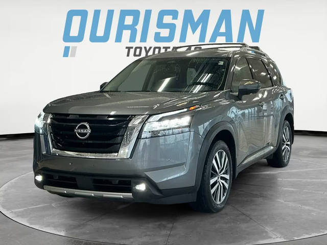 2022 Nissan Pathfinder Platinum 4WD photo