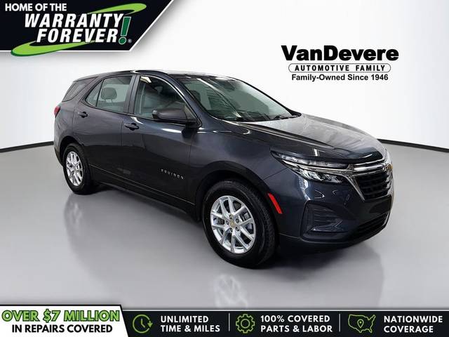 2022 Chevrolet Equinox LS AWD photo