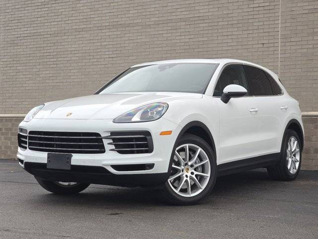 2023 Porsche Cayenne  AWD photo