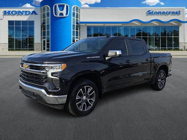 2022 Chevrolet Silverado 1500 LT 4WD photo