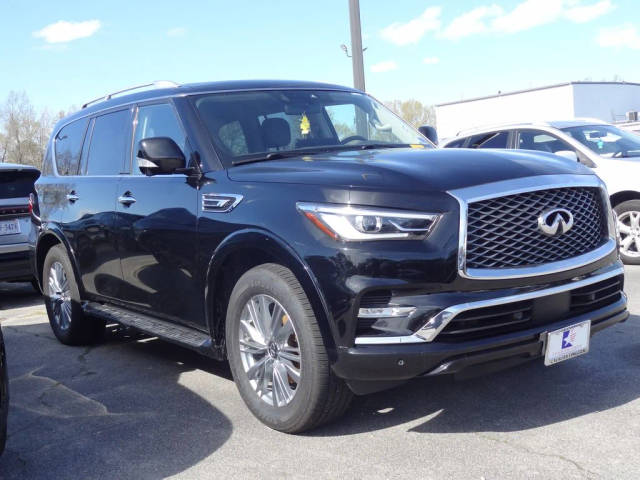 2022 Infiniti QX80 LUXE 4WD photo