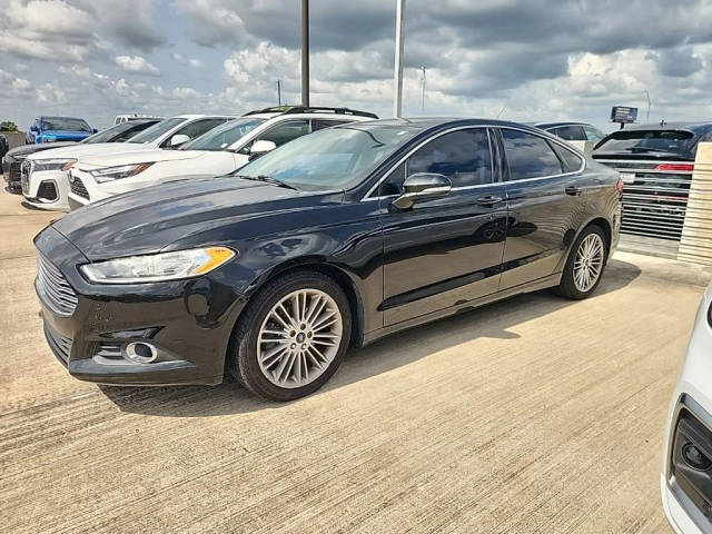 2015 Ford Fusion SE FWD photo