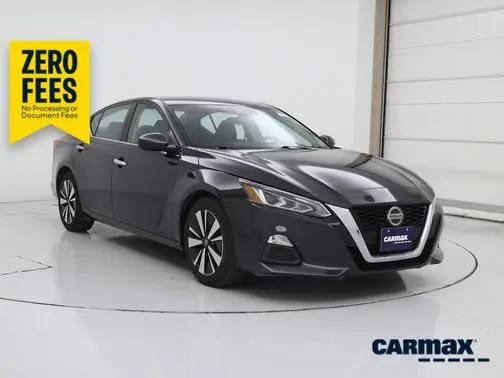 2022 Nissan Altima 2.5 SV FWD photo
