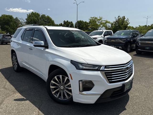 2023 Chevrolet Traverse Premier AWD photo