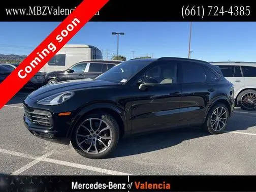 2023 Porsche Cayenne Platinum Edition AWD photo