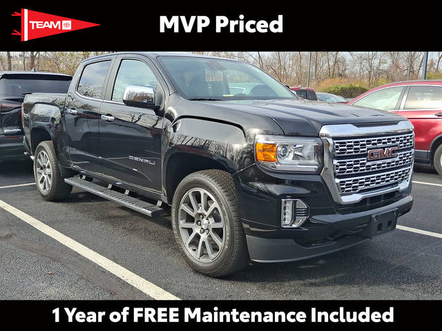 2022 GMC Canyon 4WD Denali 4WD photo