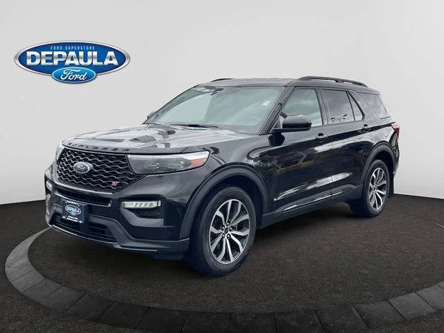 2022 Ford Explorer ST 4WD photo