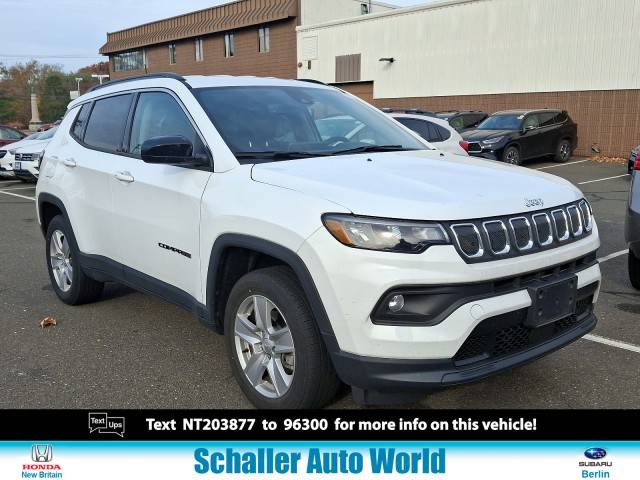 2022 Jeep Compass Latitude 4WD photo