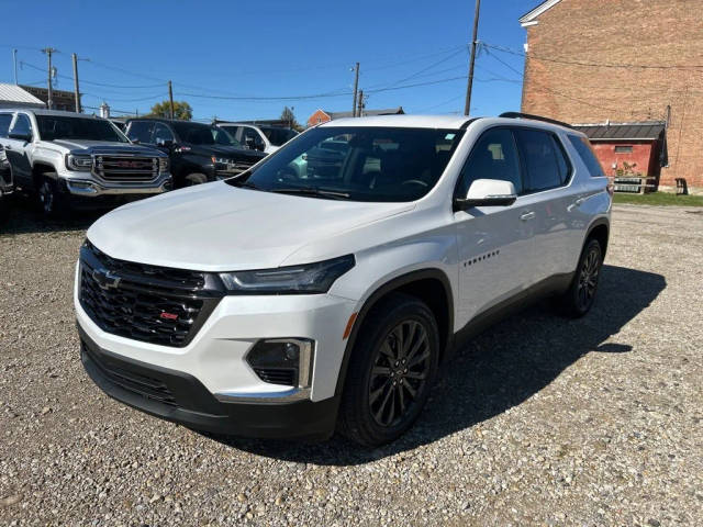 2023 Chevrolet Traverse RS FWD photo
