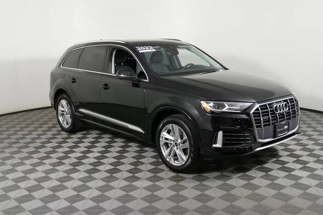 2022 Audi Q7 Premium AWD photo