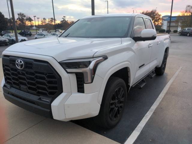 2022 Toyota Tundra SR5 4WD photo