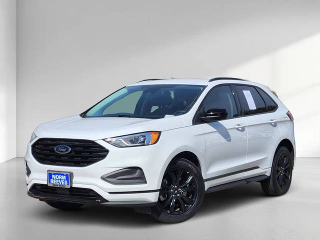 2022 Ford Edge SE AWD photo