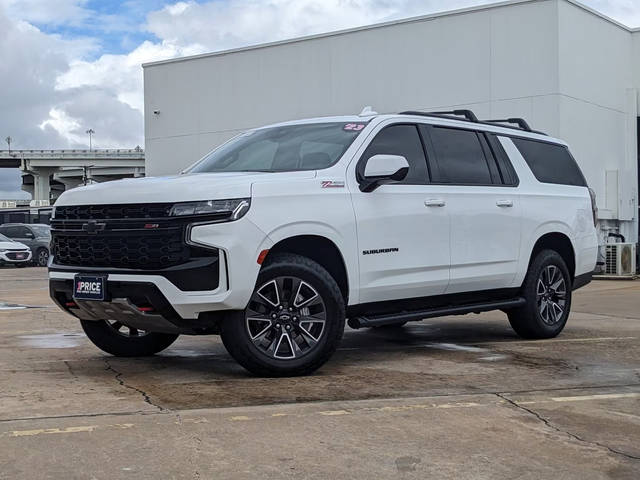 2023 Chevrolet Suburban Z71 4WD photo