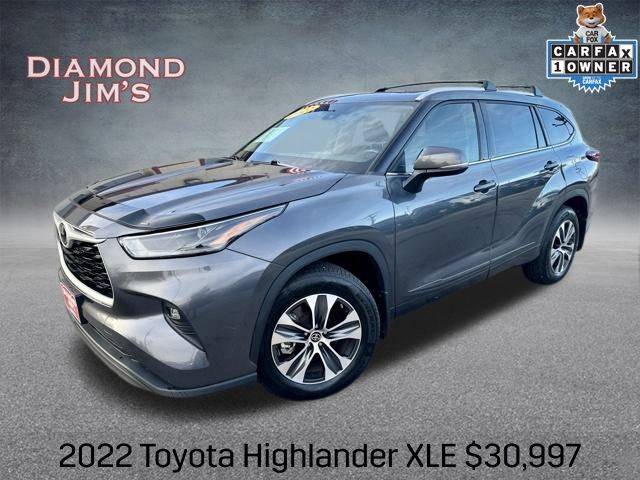 2022 Toyota Highlander XLE AWD photo