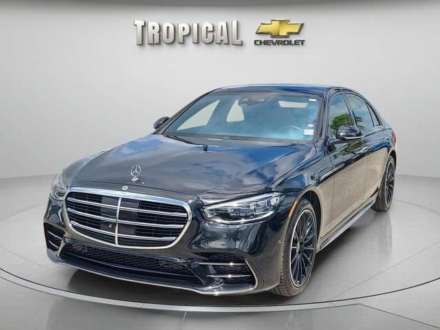 2023 Mercedes-Benz S-Class S 580 AWD photo