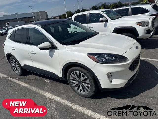 2020 Ford Escape Titanium Hybrid AWD photo