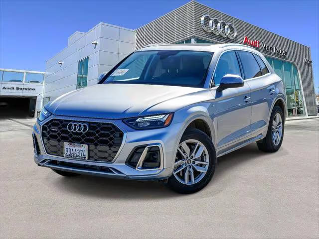 2023 Audi Q5 S line Premium AWD photo