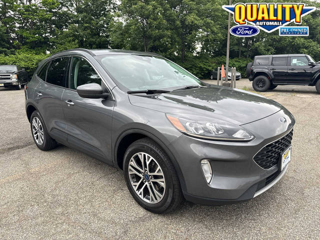2022 Ford Escape SEL AWD photo