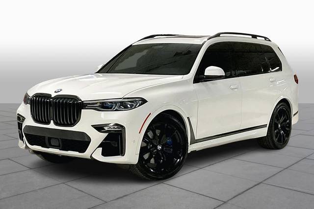 2021 BMW X7 M50i AWD photo