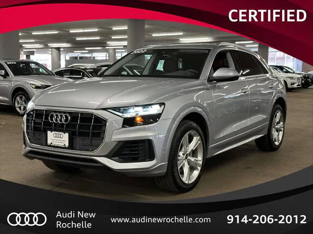 2022 Audi Q8 Premium AWD photo