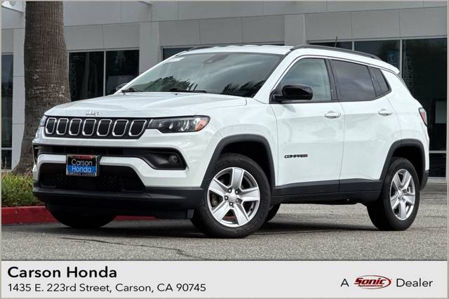 2022 Jeep Compass Latitude 4WD photo