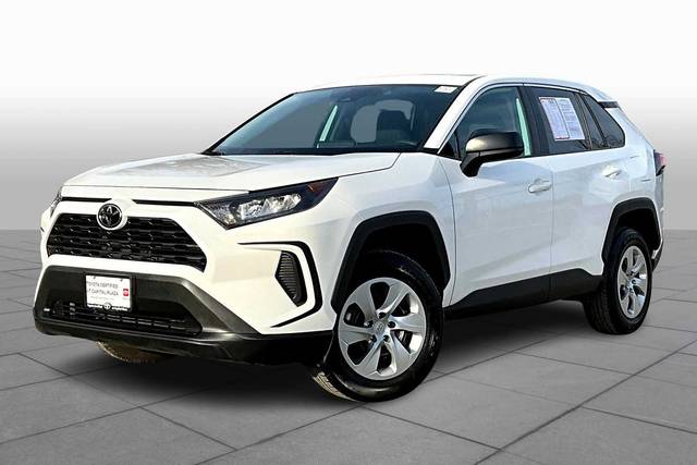 2022 Toyota RAV4 LE AWD photo