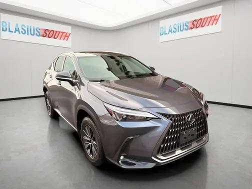 2022 Lexus NX NX 350h AWD photo