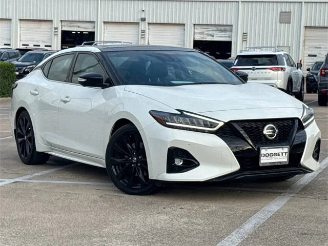 2022 Nissan Maxima SR FWD photo