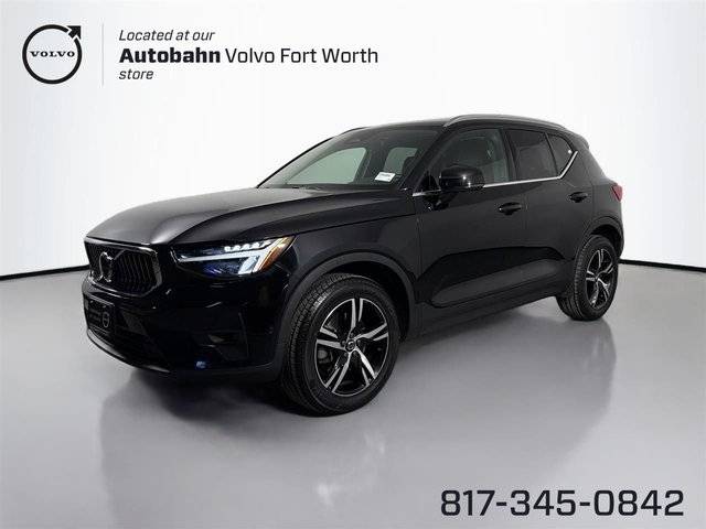 2023 Volvo XC40 Plus Bright Theme AWD photo