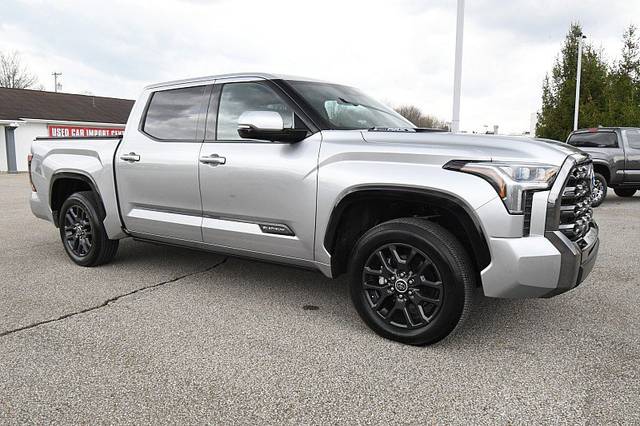 2022 Toyota Tundra Platinum Hybrid 4WD photo