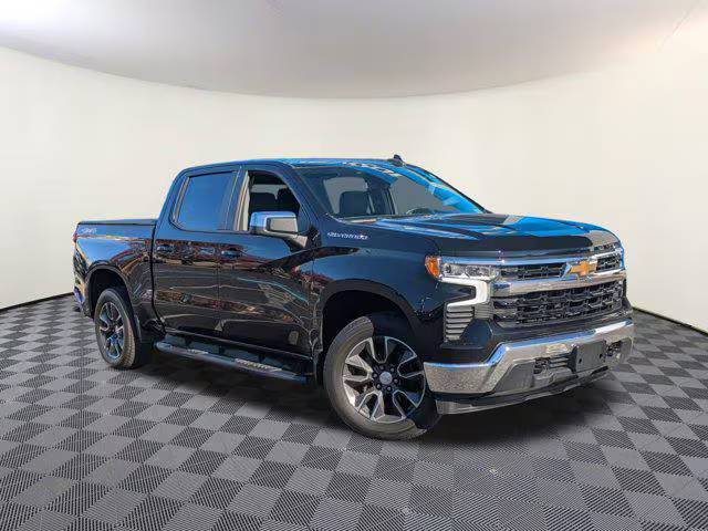 2022 Chevrolet Silverado 1500 LT 4WD photo