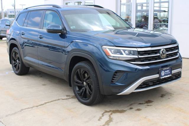 2023 Volkswagen Atlas 3.6L V6 SE w/Technology AWD photo